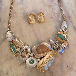 Gorgeous statement necklace and earrings Great quality gold, silver, rose gold.